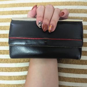 VTG Leather Multi-pocket Clutch